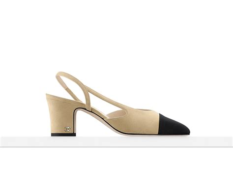 scarpa tipo chanel|This Trending Summer Shoe—a Chanel Sling .